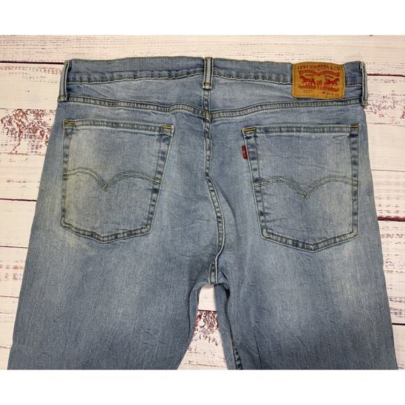 Levi's 513 Men's Slim Straight Men's Size 36Wx30L Faded Blue Denim Well Worn - Picture 3 of 9